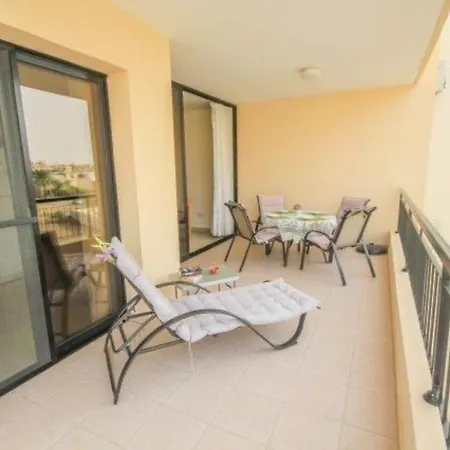 Apartamento Beautiful 2-bed In *