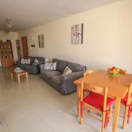 Apartment Beautiful 2-bed In *